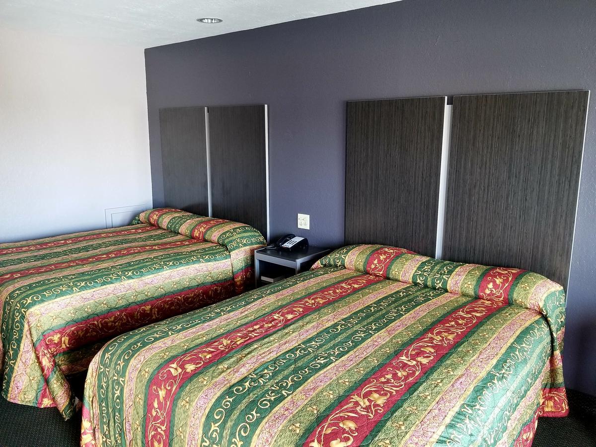 Executive Inn Pasadena Eksteriør billede