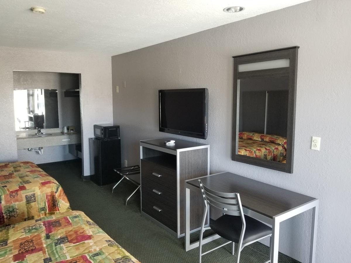 Executive Inn Pasadena Eksteriør billede