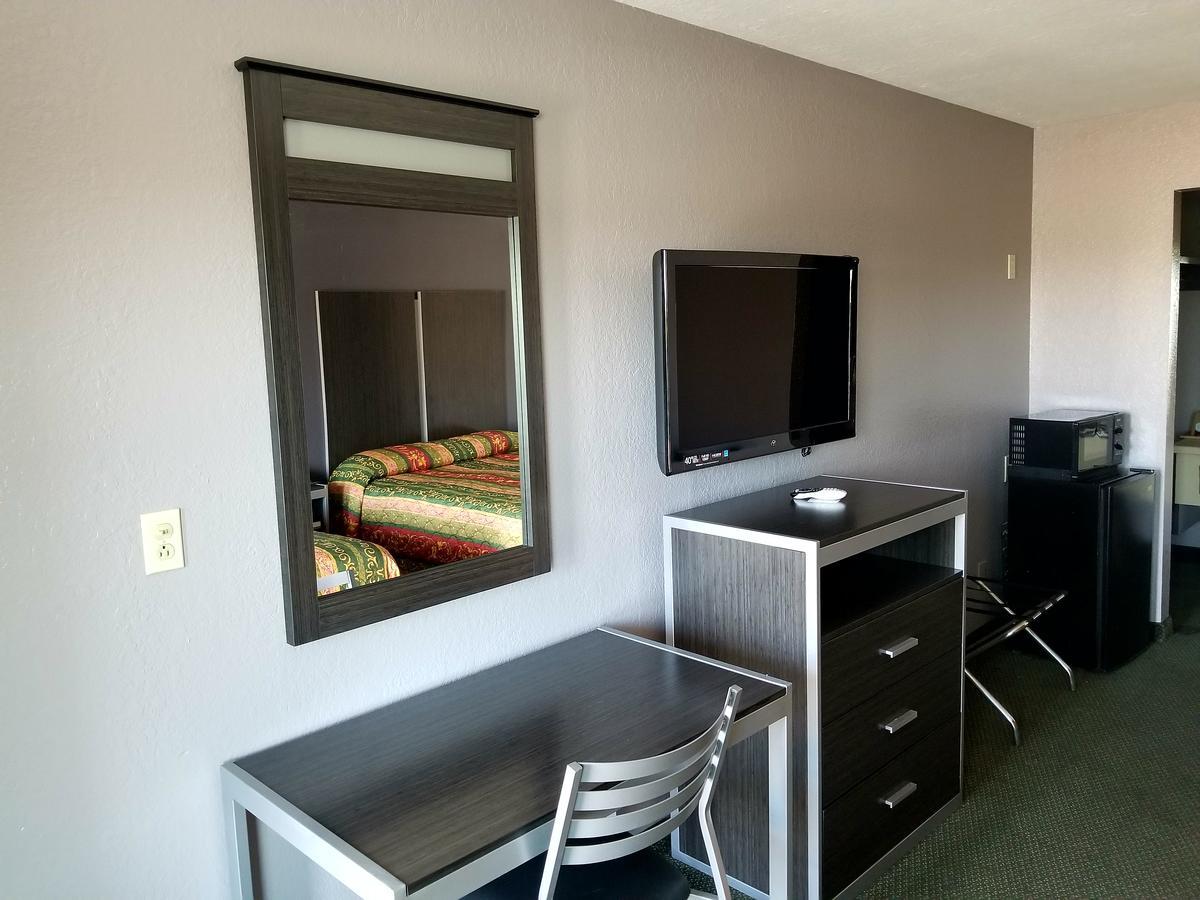 Executive Inn Pasadena Eksteriør billede
