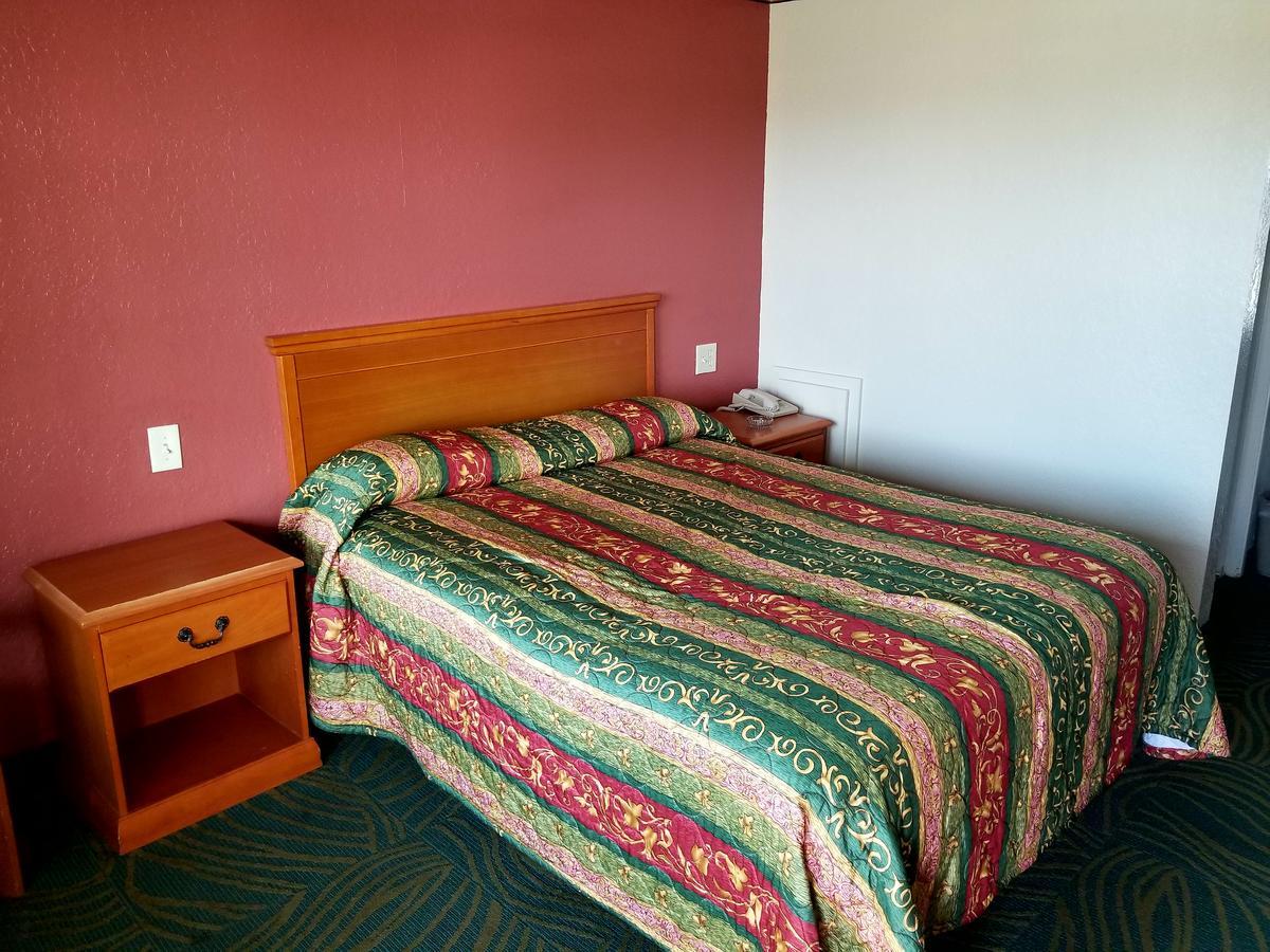 Executive Inn Pasadena Eksteriør billede